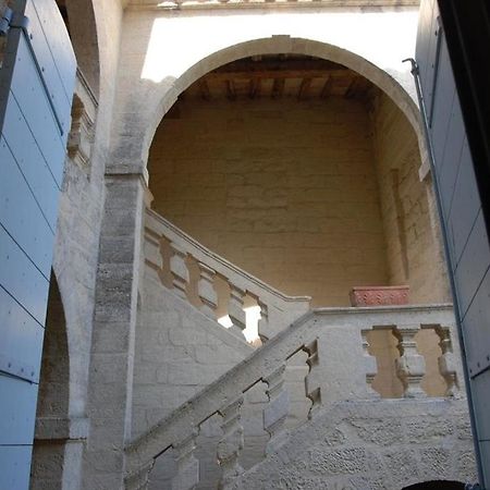 Le Richelieu Bed & Breakfast Uzès Dış mekan fotoğraf