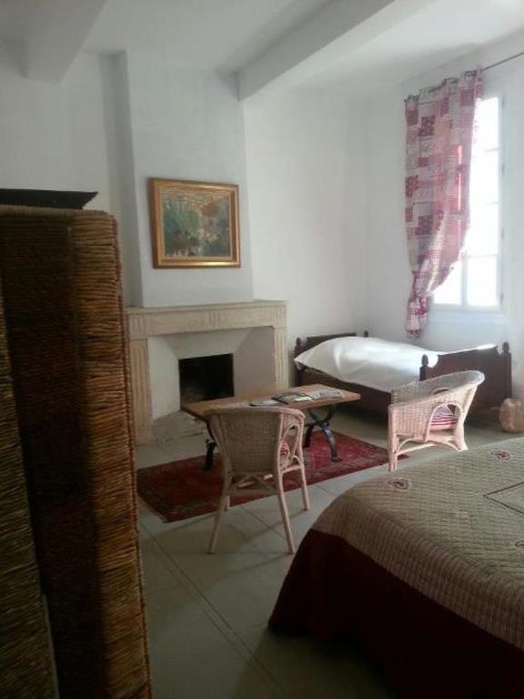 Le Richelieu Bed & Breakfast Uzès Dış mekan fotoğraf