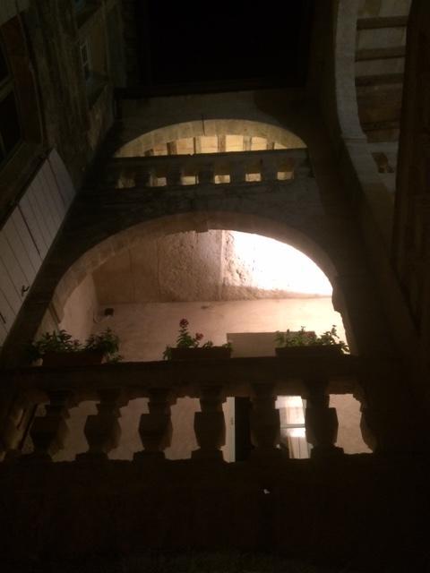 Le Richelieu Bed & Breakfast Uzès Dış mekan fotoğraf